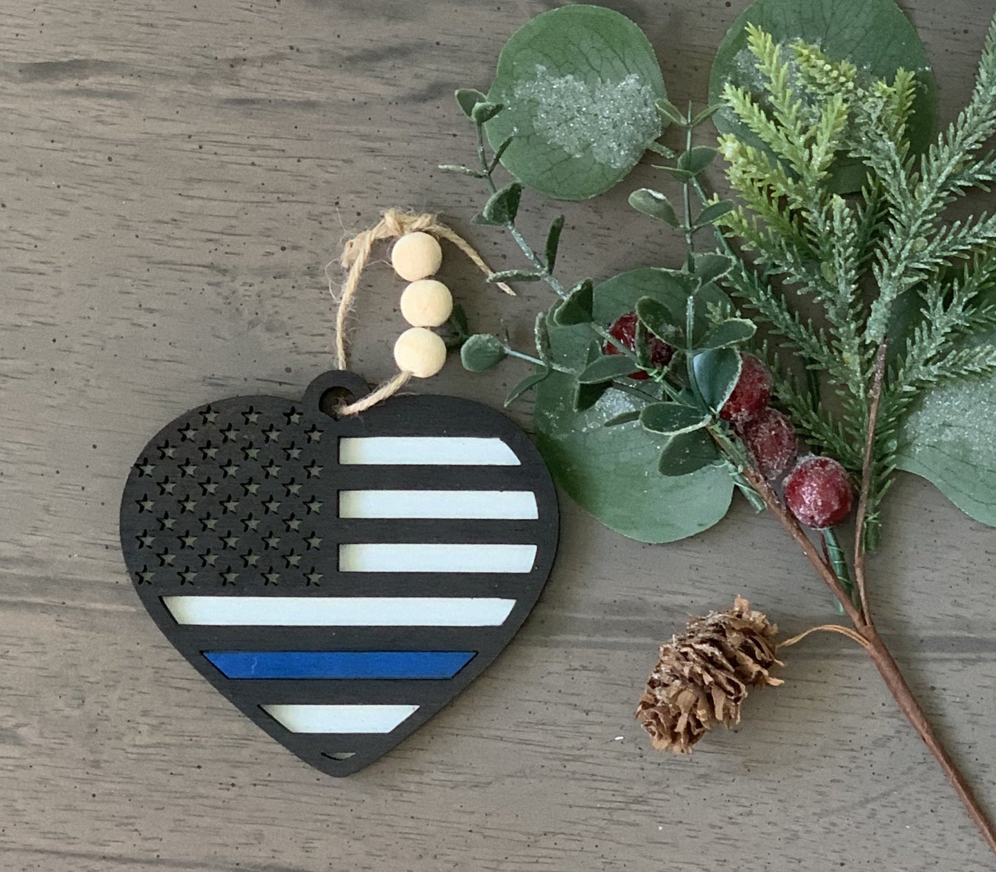 Thin Line Heart Shaped Ornament