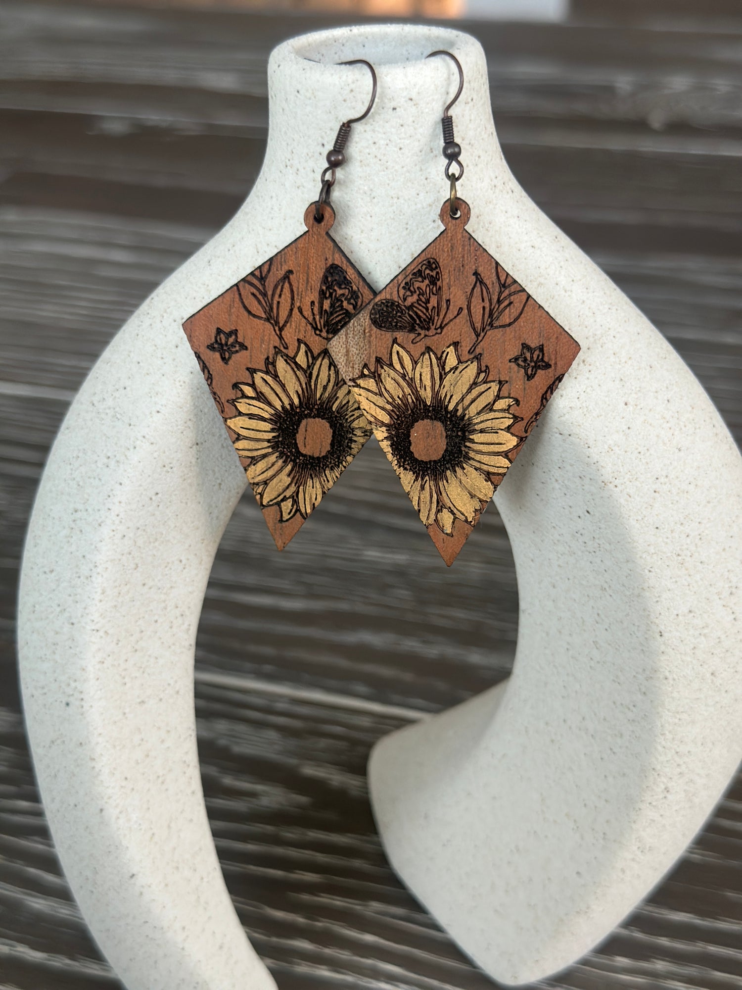 Three Roses Hand-painted Earrings – Opaluz